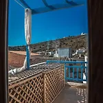 κυκλαδίτικη μεζονέτα * Kythnos